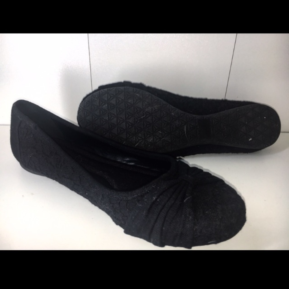 Black Soda dress shoes w/ bow